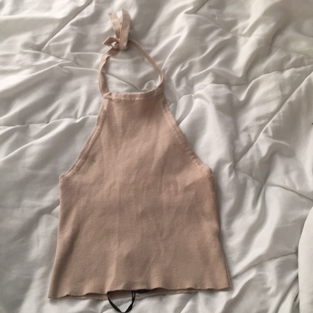 Beautiful Halter Top With Low Back✨